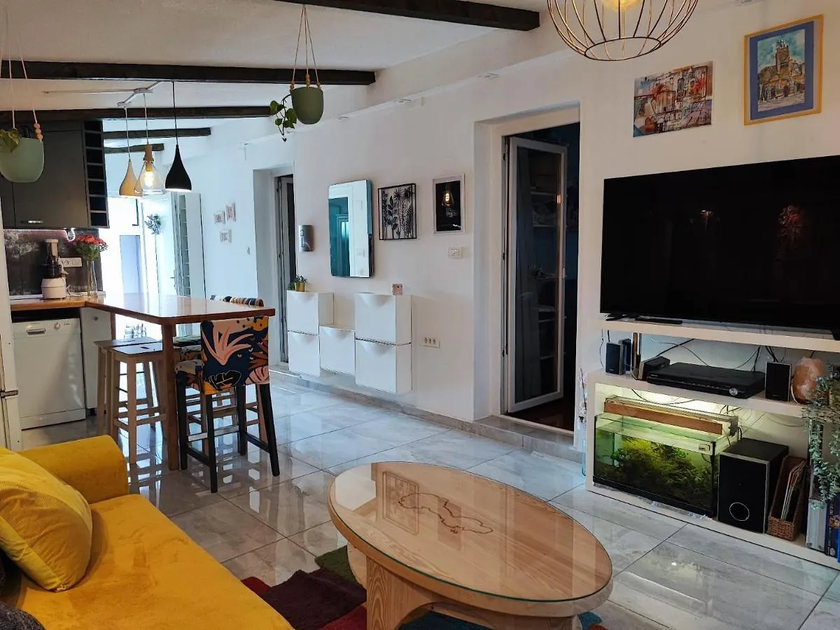 Kimano Apartmans Zadar Apartment