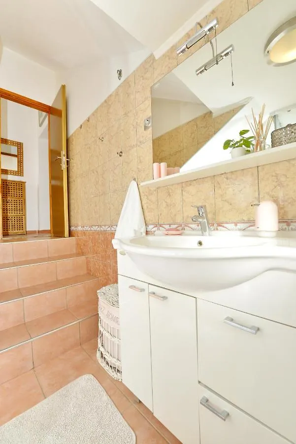 Kimano Apartmans Zadar Apartment